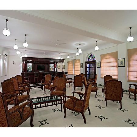 Heritage Khandwa Haveli Hotel Джайпур Екстериор снимка