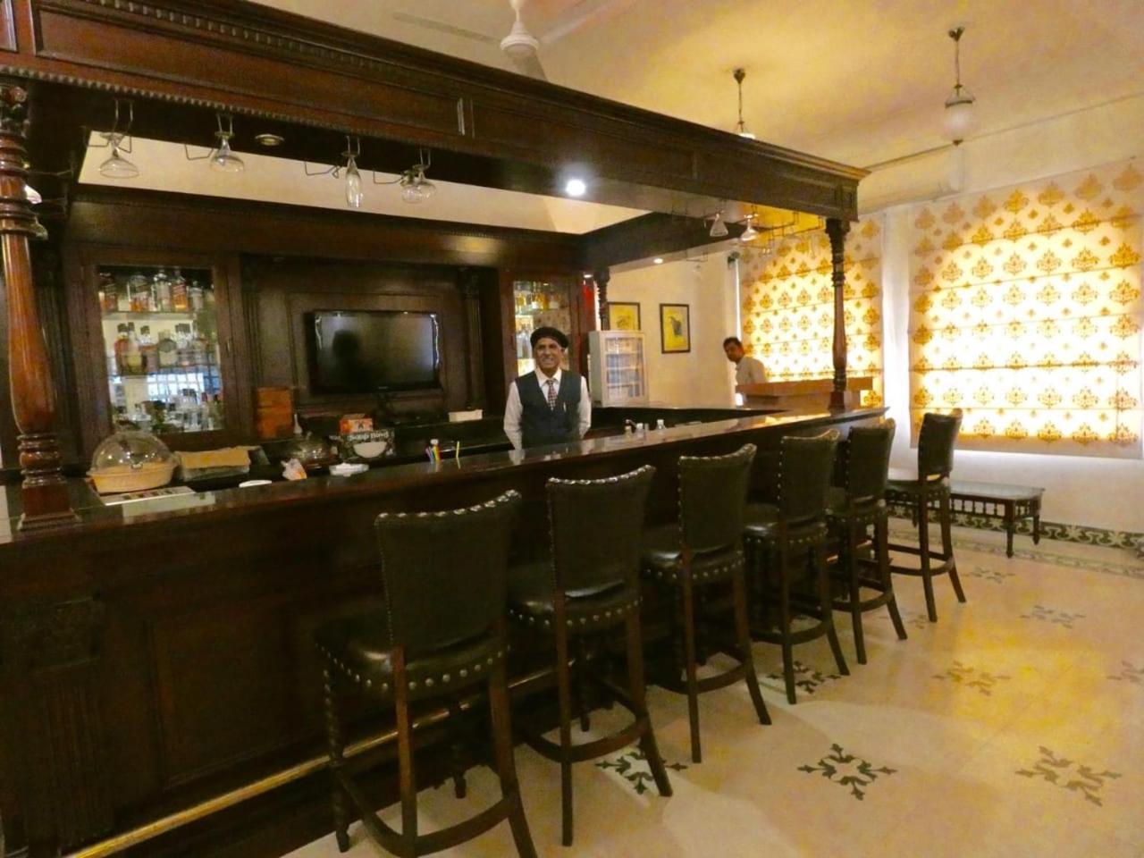 Heritage Khandwa Haveli Hotel Джайпур Екстериор снимка